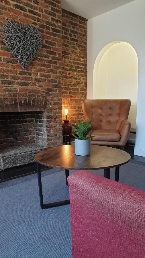 Beautiful Garden Apartment In Leafy St Leonards 5 Mins To Beach Extérieur photo
